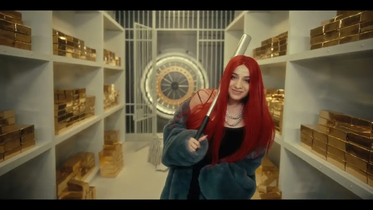 Rich & Famous Lyrics – Jasmine Sandlas | Navaan Sandhu 2025